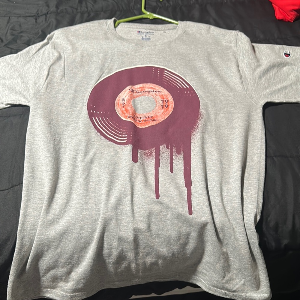 Men’s grey champion t shirt , size medium